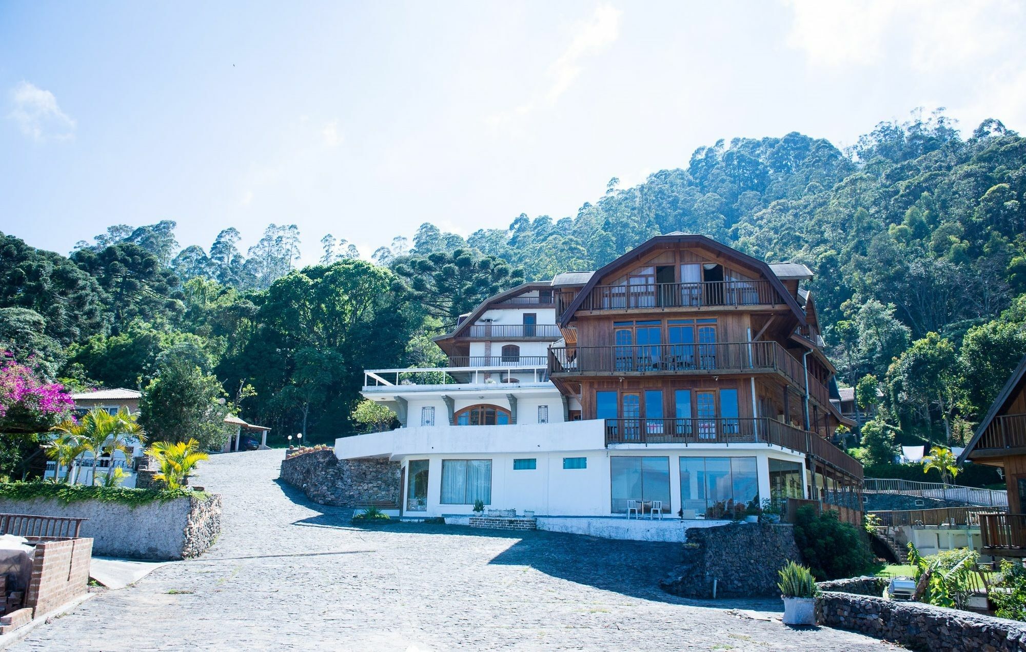 Hotel Fazenda Saint Claire Кампус-ду-Жордан Екстер'єр фото